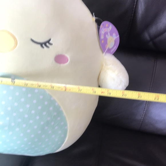 Squishmallows Aimee the Easter bunny chic - Picture 11 of 13